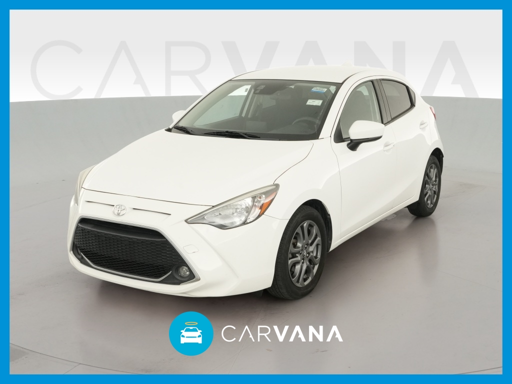 2020 Toyota Yaris Hatchback LE